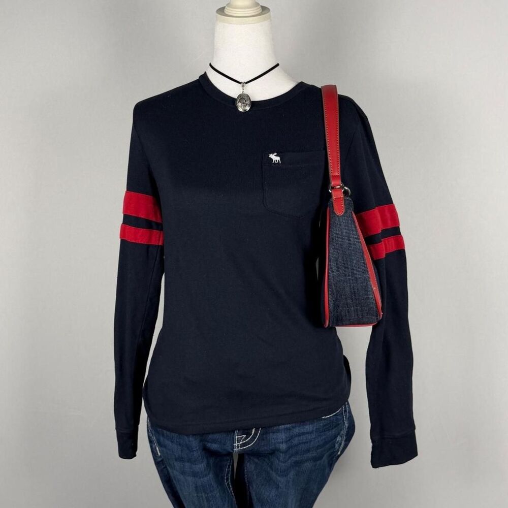 Abercrombie-fitch Women's Navy and Blue Shirt